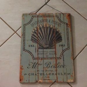 Seashell Hanging Sign